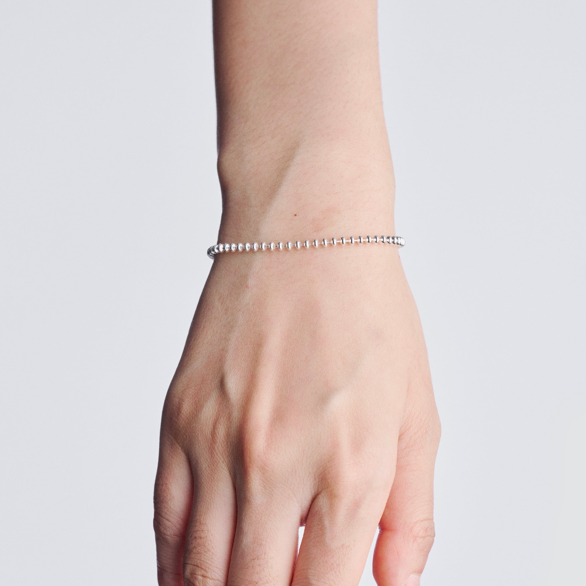3MM SILVER DISC BRACELET