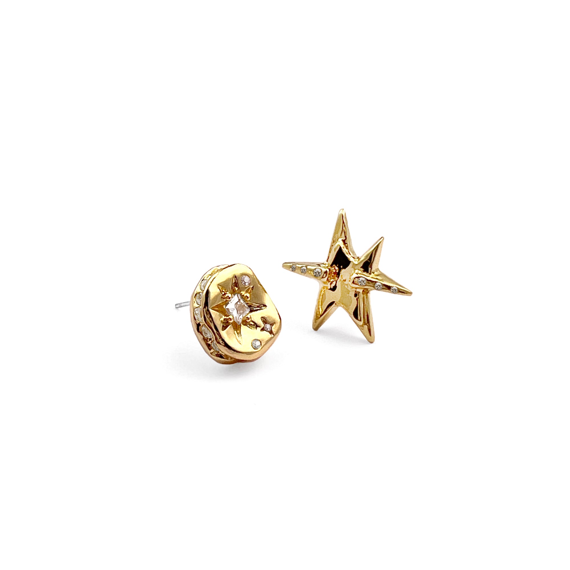 BUTTON & STAR STUD EARRINGS