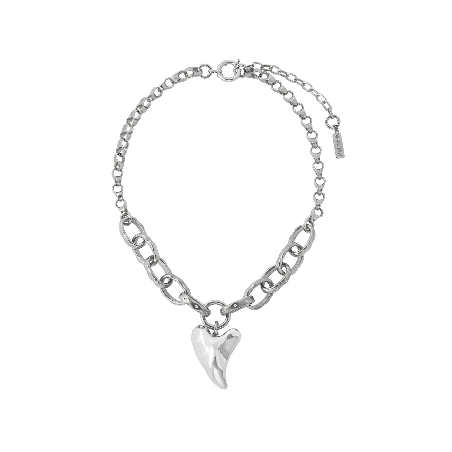 CHUNKY HEART NECKLACE
