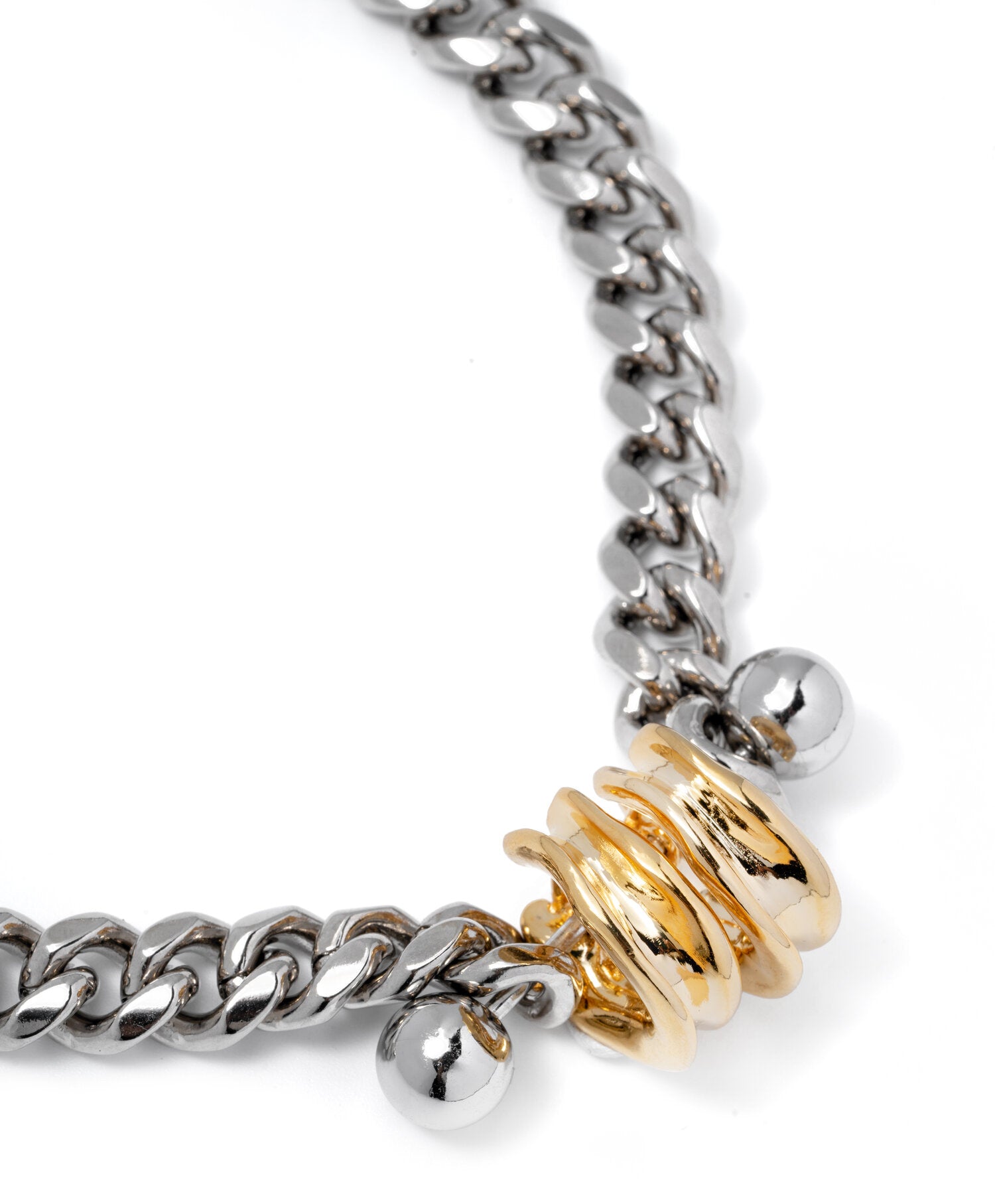 DOUBLE-U NECKLACE