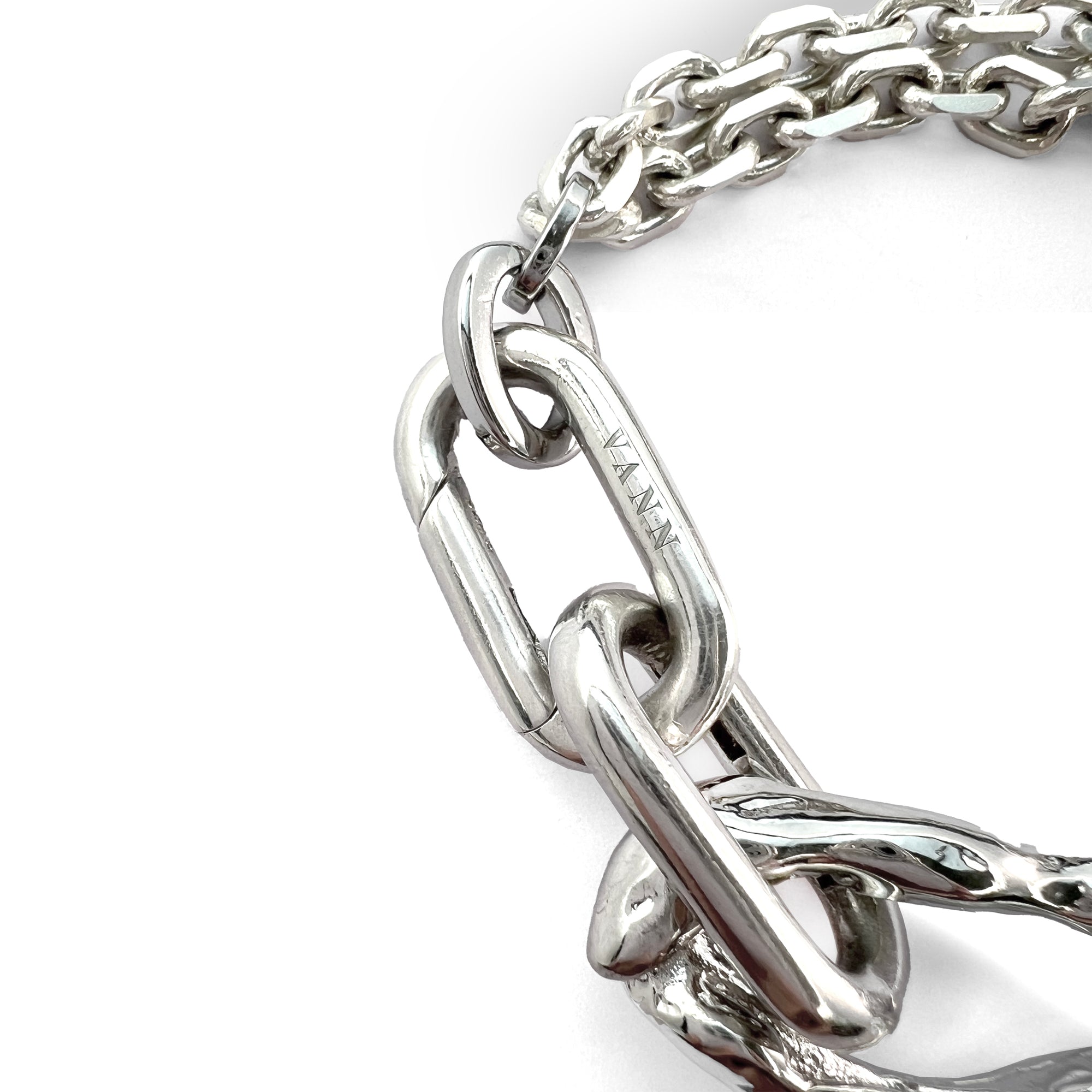 IRREGULAR OVAL & STAR BRACELET