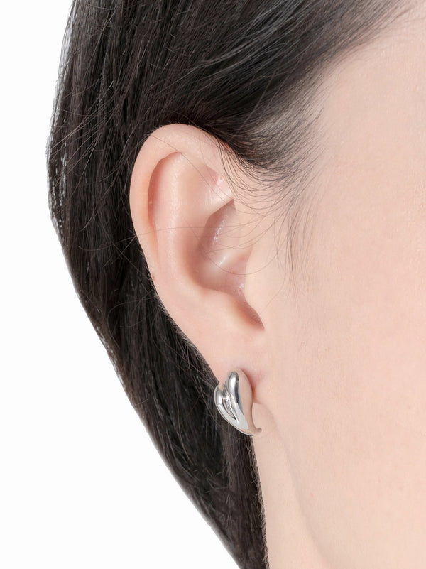 MINI HEART SINGLE STUD EARRING