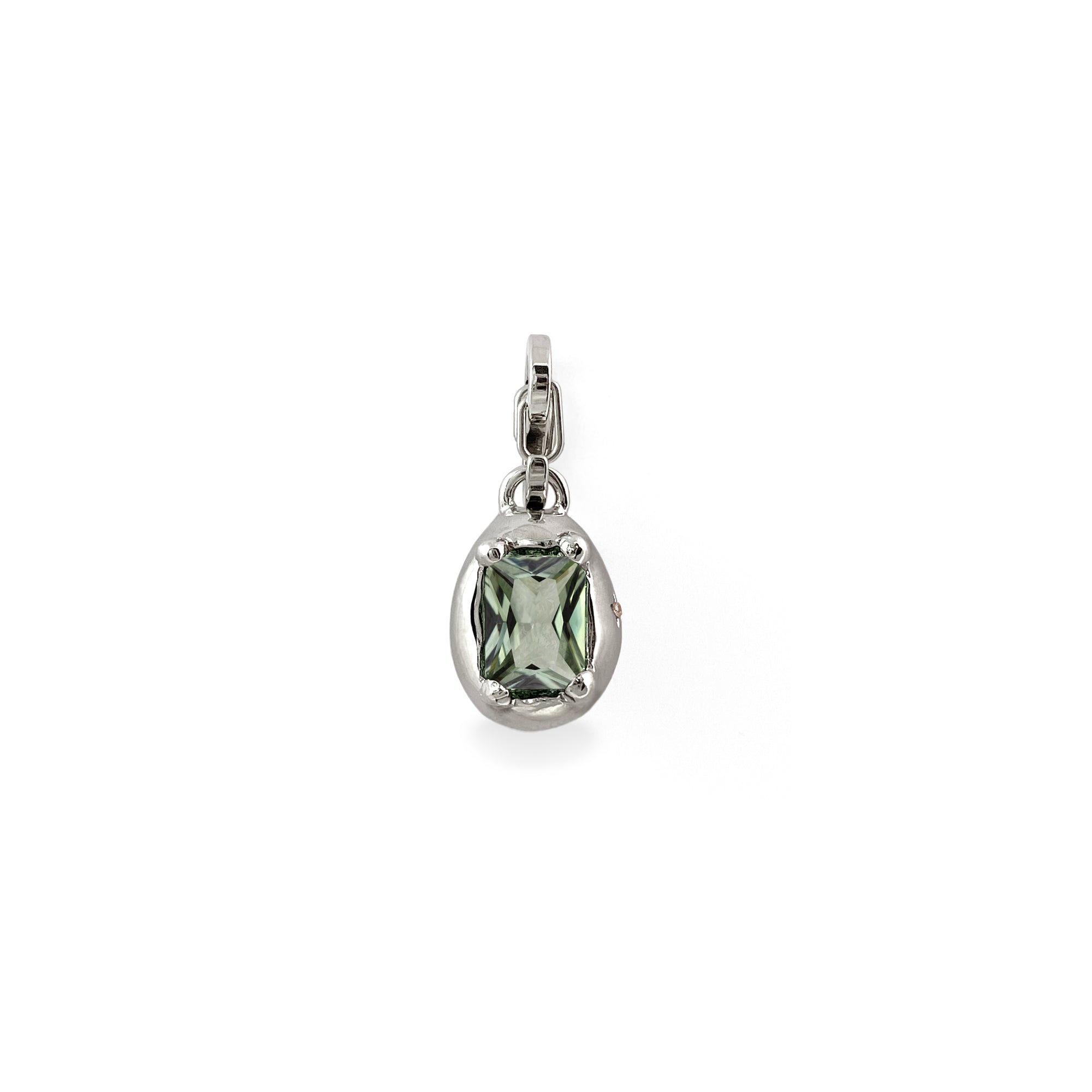 OVAL PENDANT