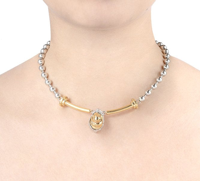 OYSTER NECKLACE