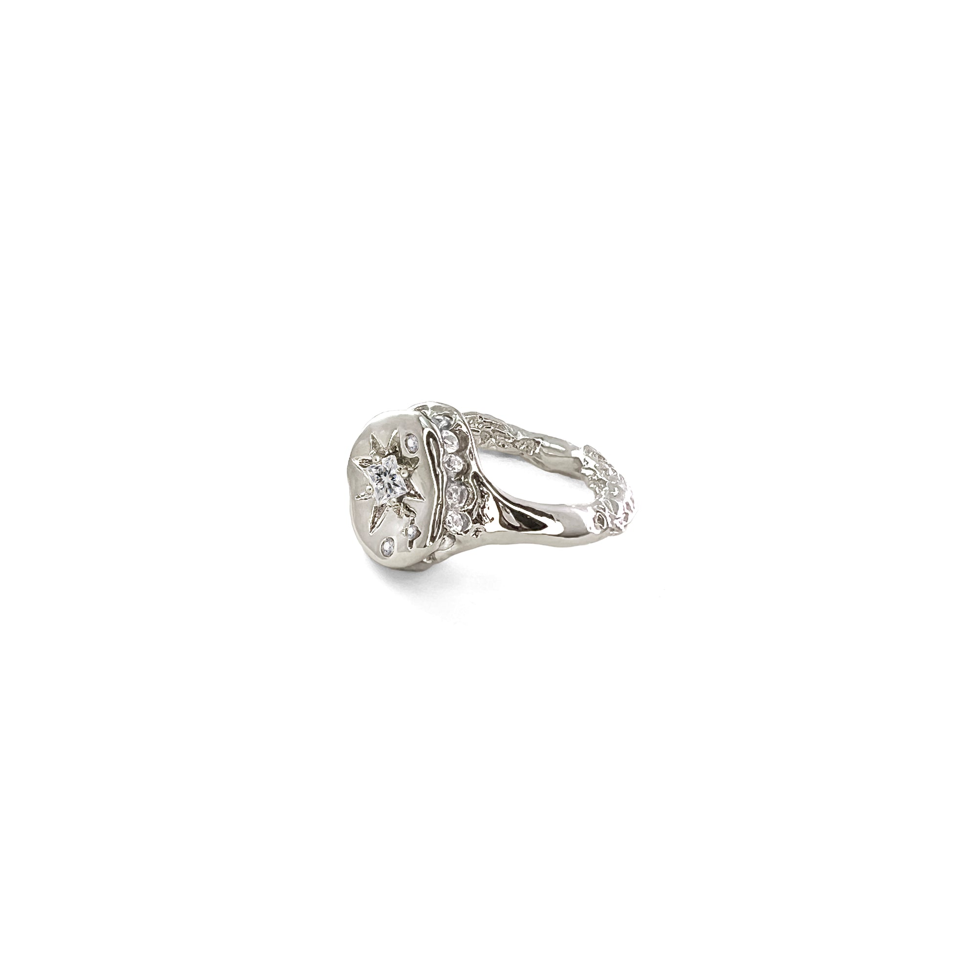 SMALL BUTTON RING