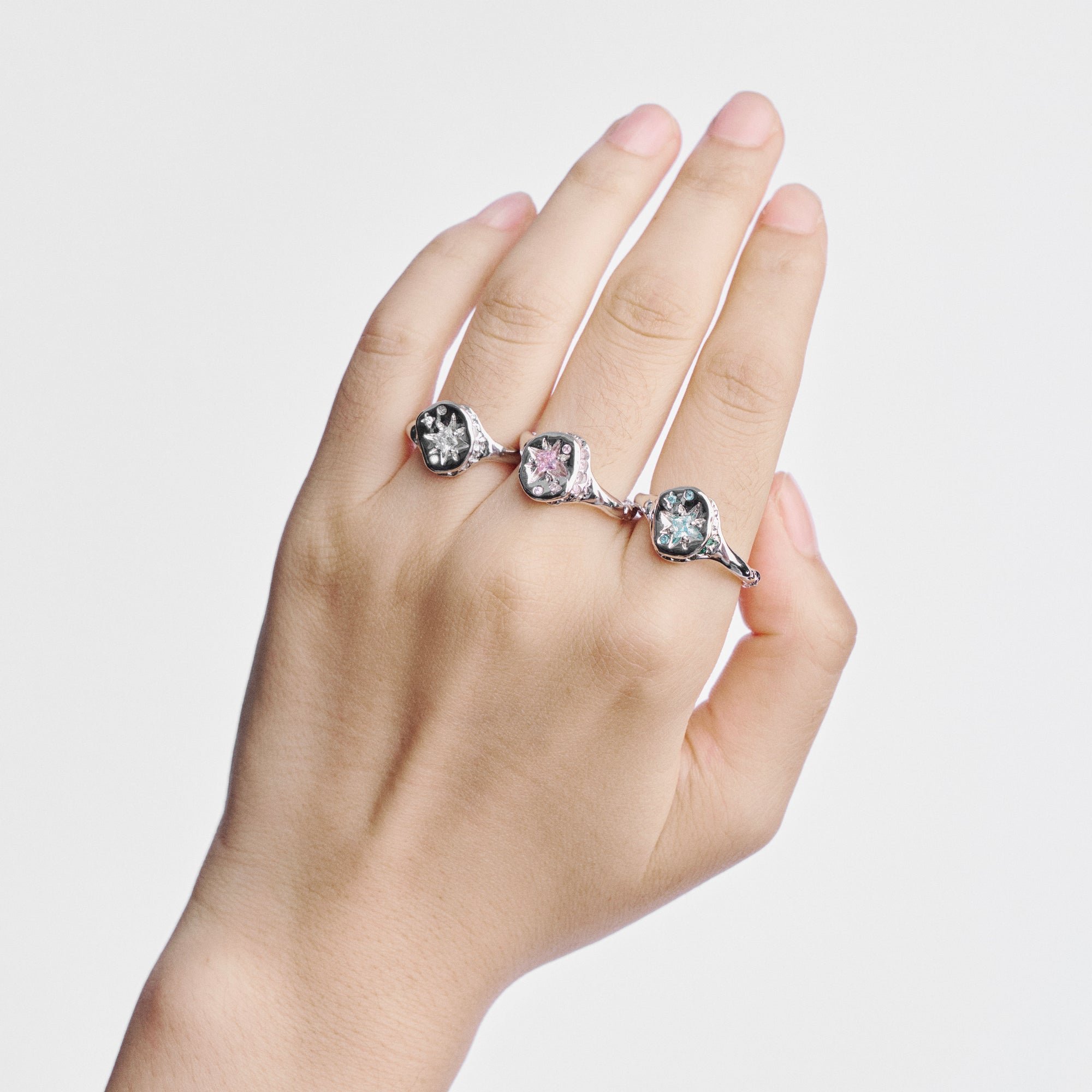SMALL BUTTON RING