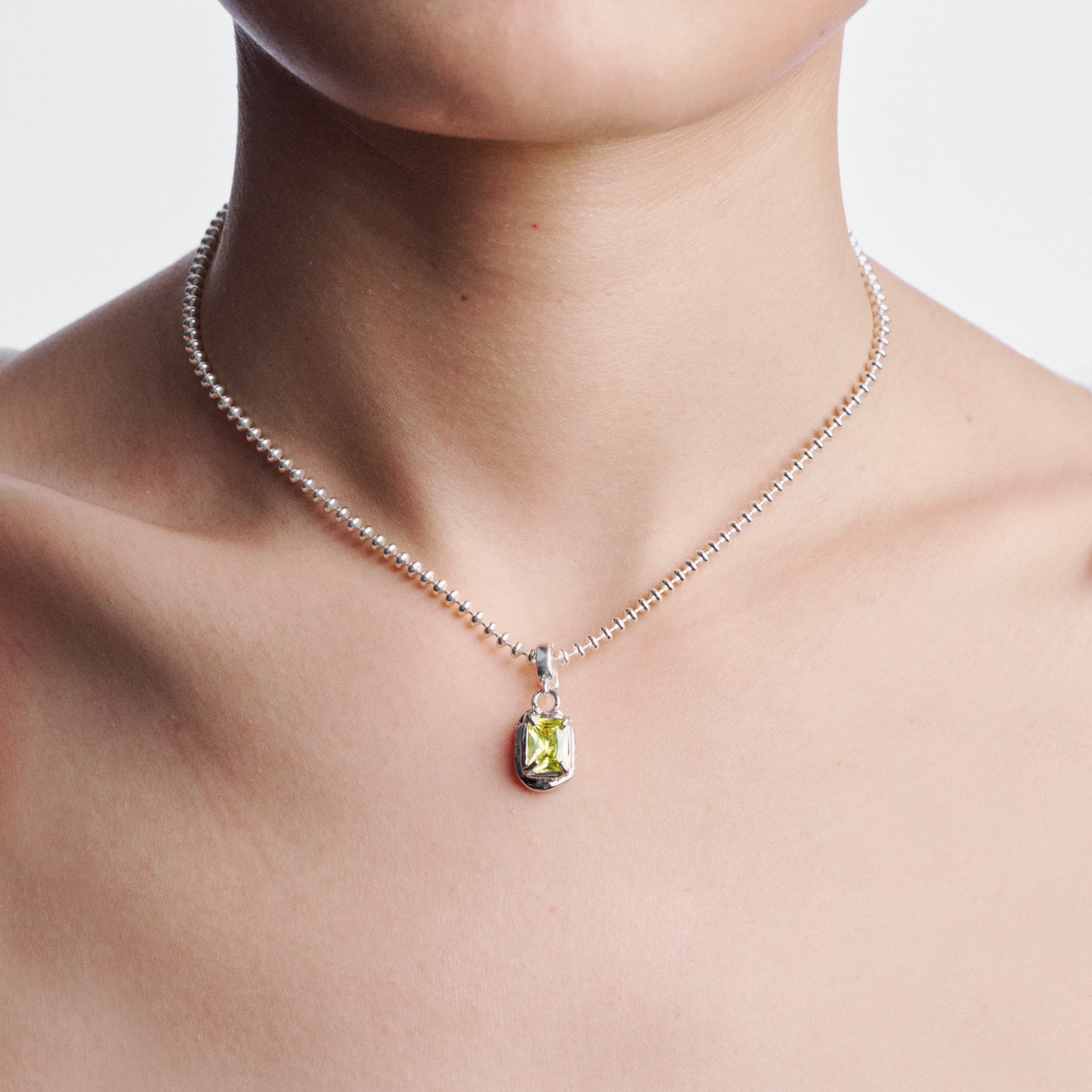 SQUARE PENDANT