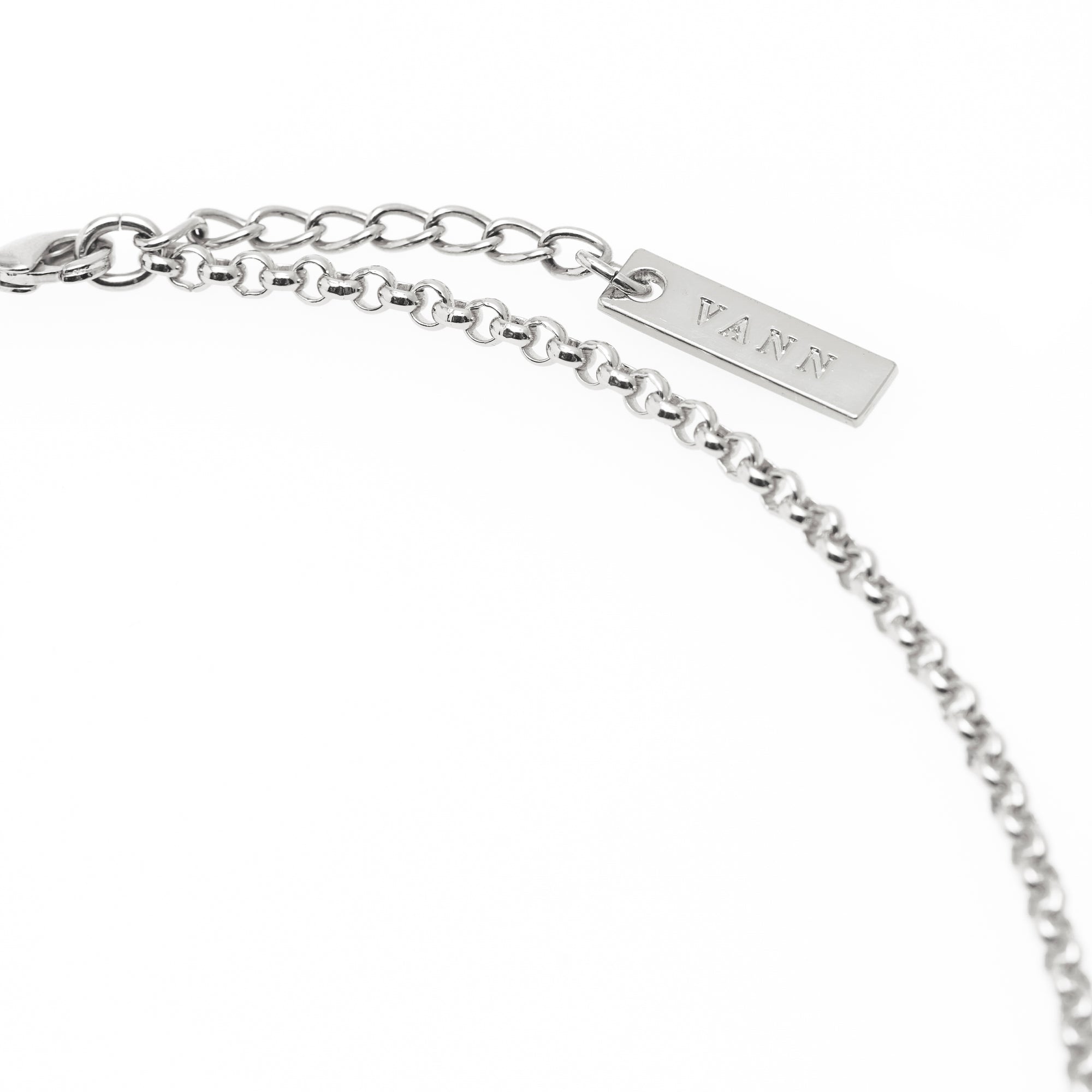 STEEL CHAIN NECKLACE