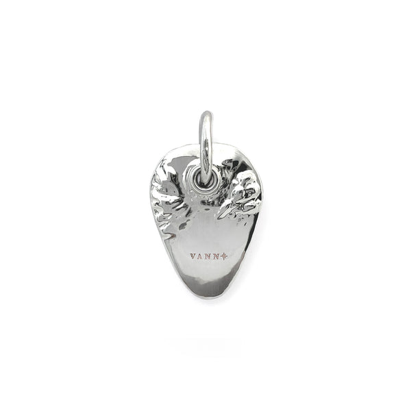 THE SHIELD PENDANT