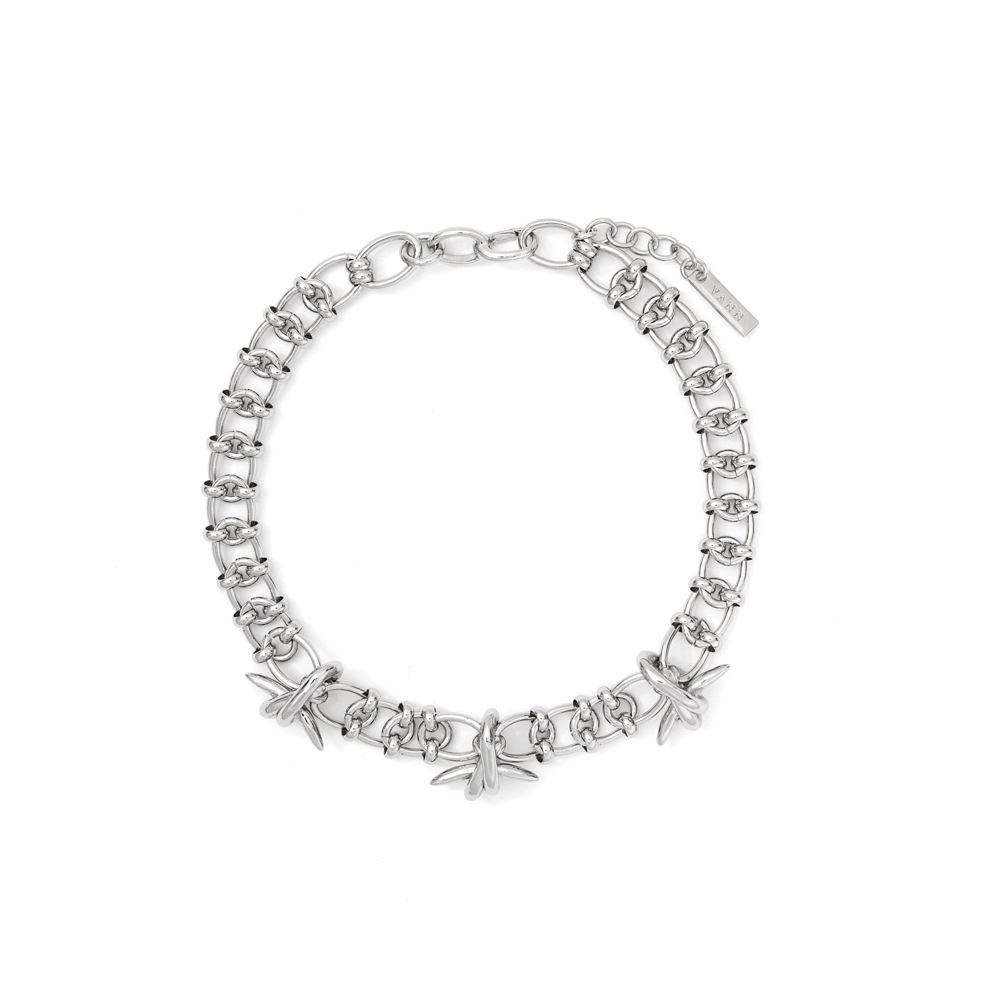 TRIPLE SPIKY KNOT CHOKER NECKLACE