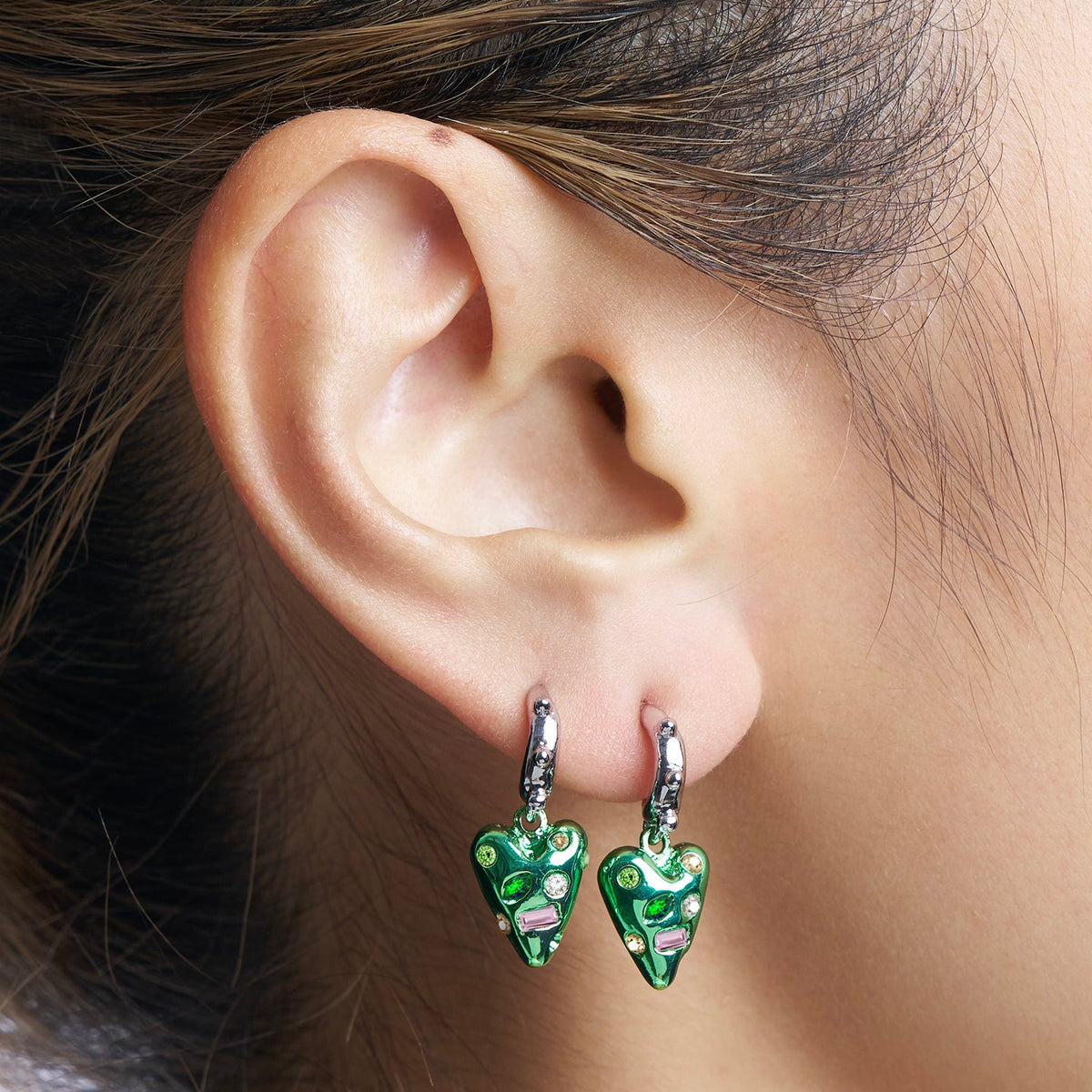 MINI HEART EARRINGS