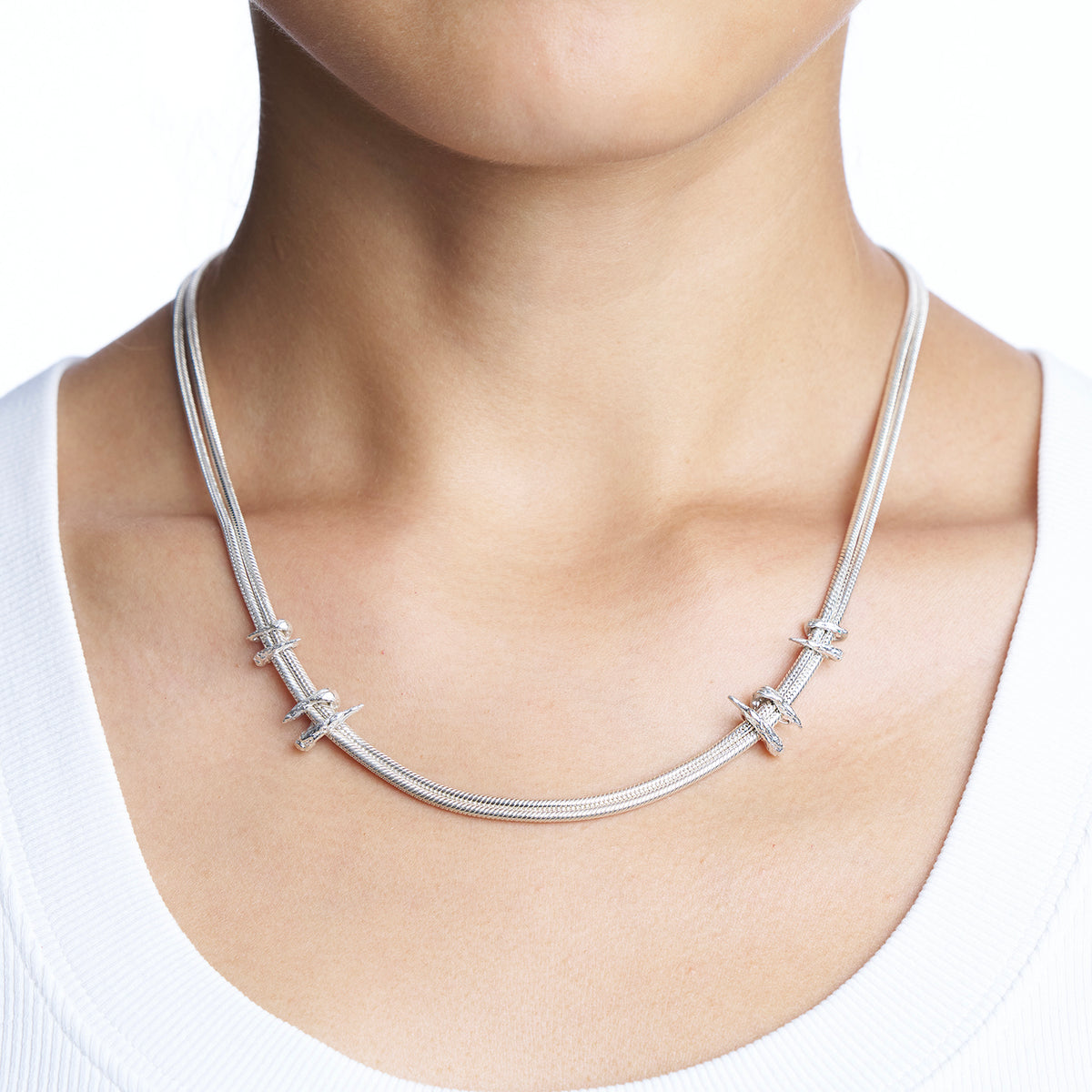 925 LIGHTNING LONG NECKLACE
