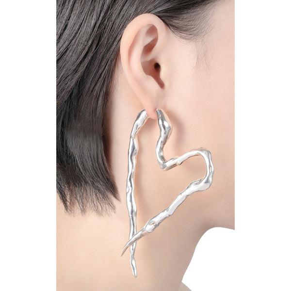 XL OUTLINE HEART SINGLE EARRING